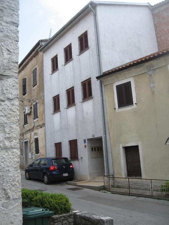 Apartments Alen Pazin Exterior photo